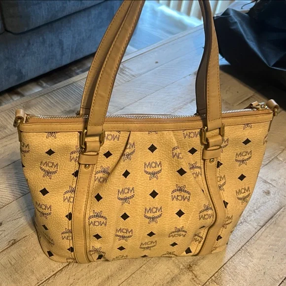 MCM Tan Shoulder Bag with Gold Accents - Picture 2 of 6